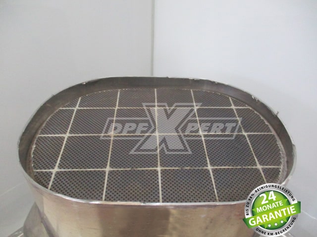 Dieselpartikelfilter eines BMW 525d - Baujahr 2007 - 231000km - nach der Reinigung - 160g entfernte Ruß- und Ascherückstände